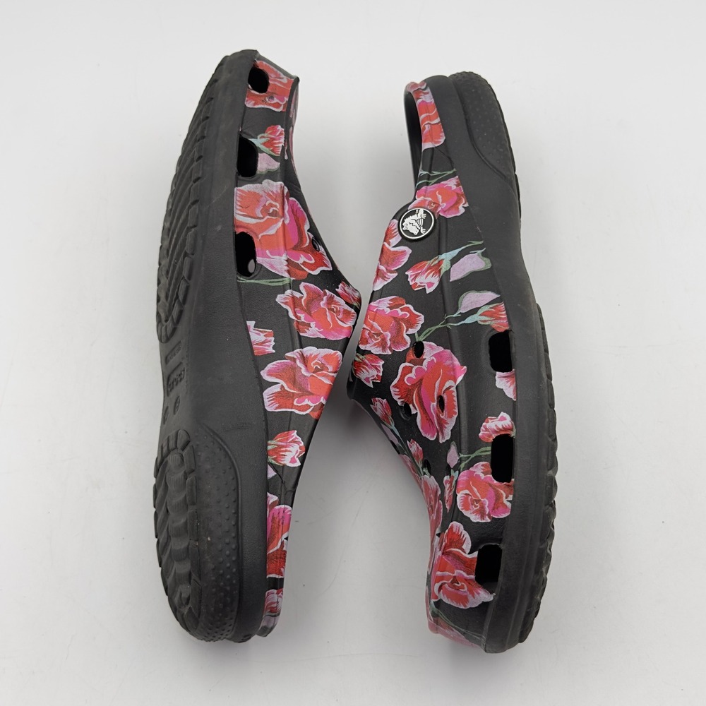 Crocs Freesail Clog Black Red Pink Rose Floral Print Slip On Shoes Womens 8 - Picture 3 of 10